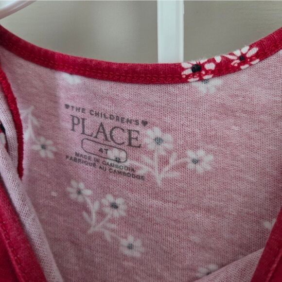 3/$15 Old Navy set size 4 - Picture 2 of 3